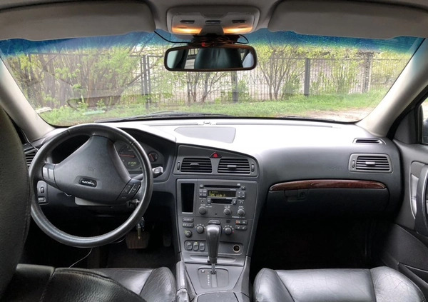 Volvo S60 cena 10800 przebieg: 294000, rok produkcji 2002 z Płońsk małe 301